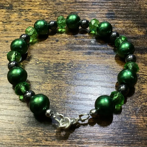 Bracelets - Picture 5 of 5